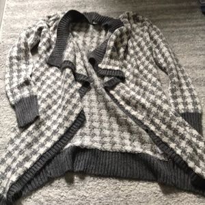 Houndstooth Cardigan